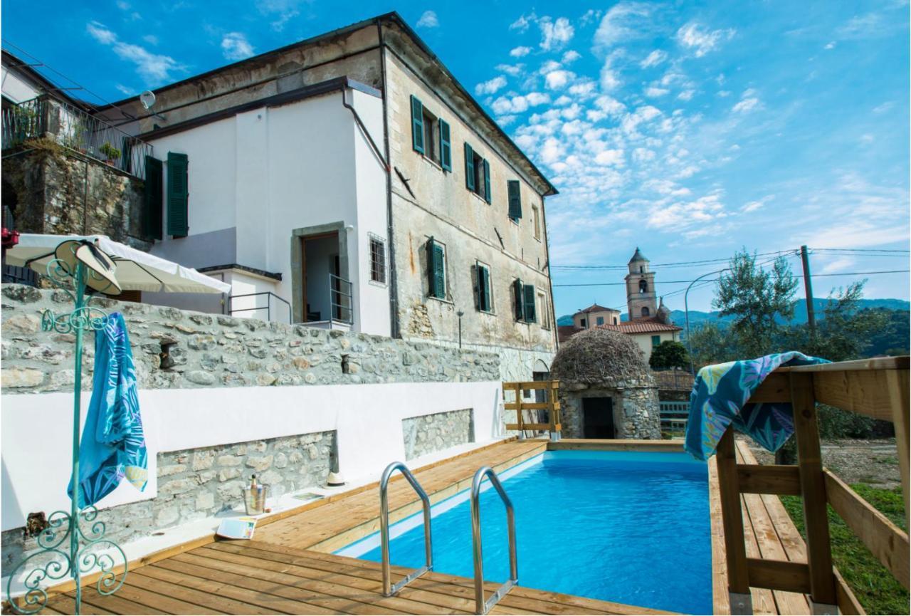 Monti Guesthouse Monti di Licciana Nardi Экстерьер фото