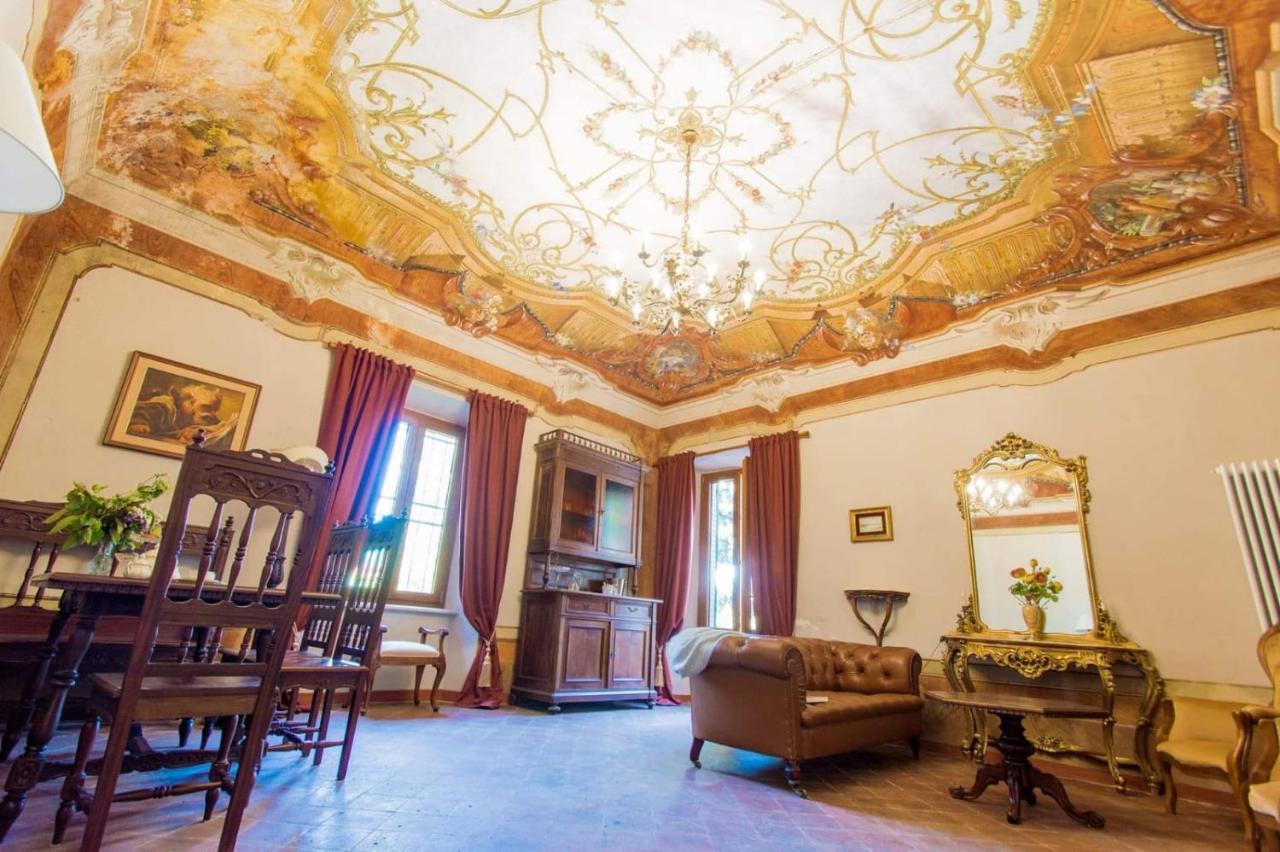 Monti Guesthouse Monti di Licciana Nardi Экстерьер фото