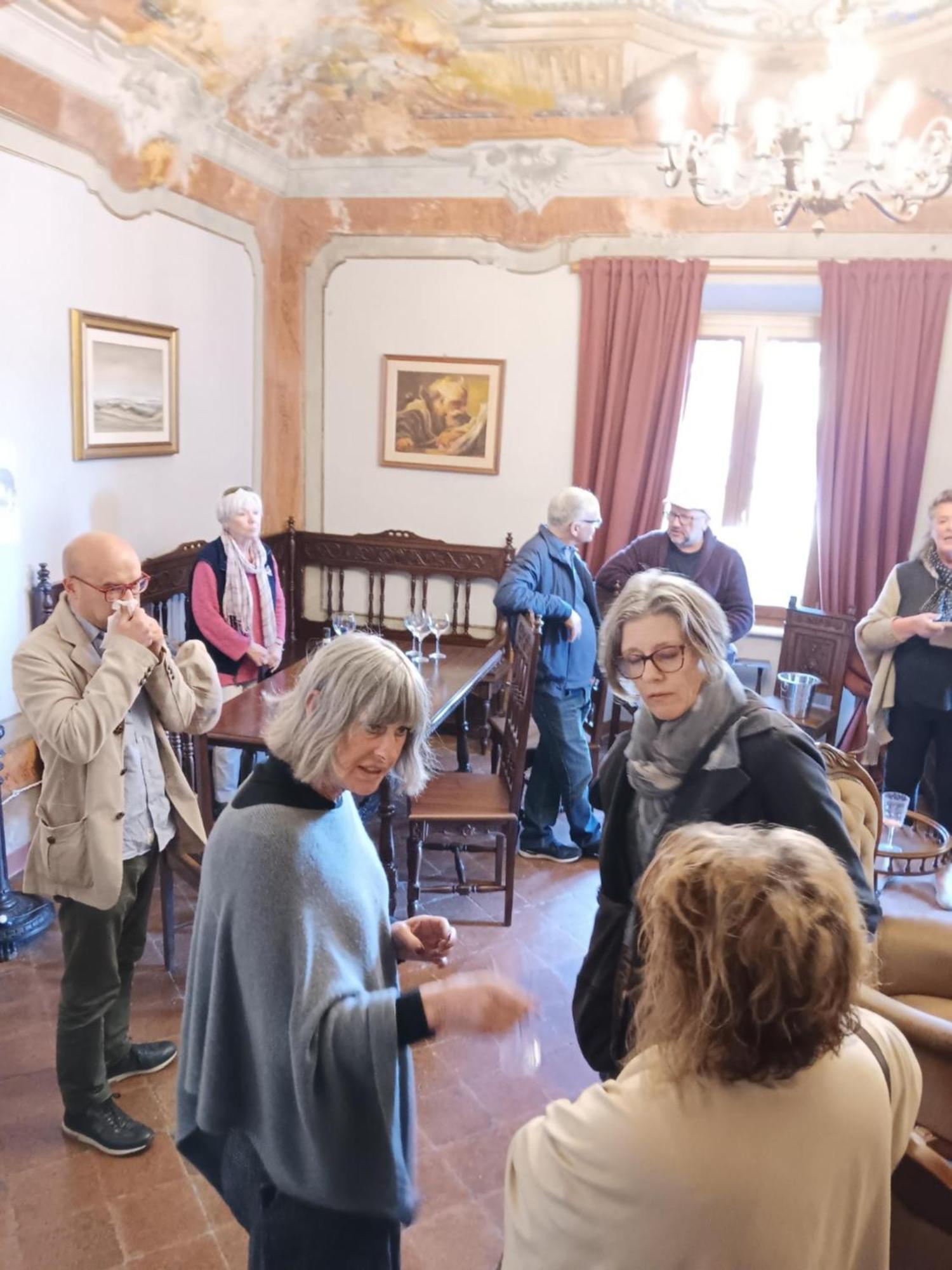 Monti Guesthouse Monti di Licciana Nardi Экстерьер фото