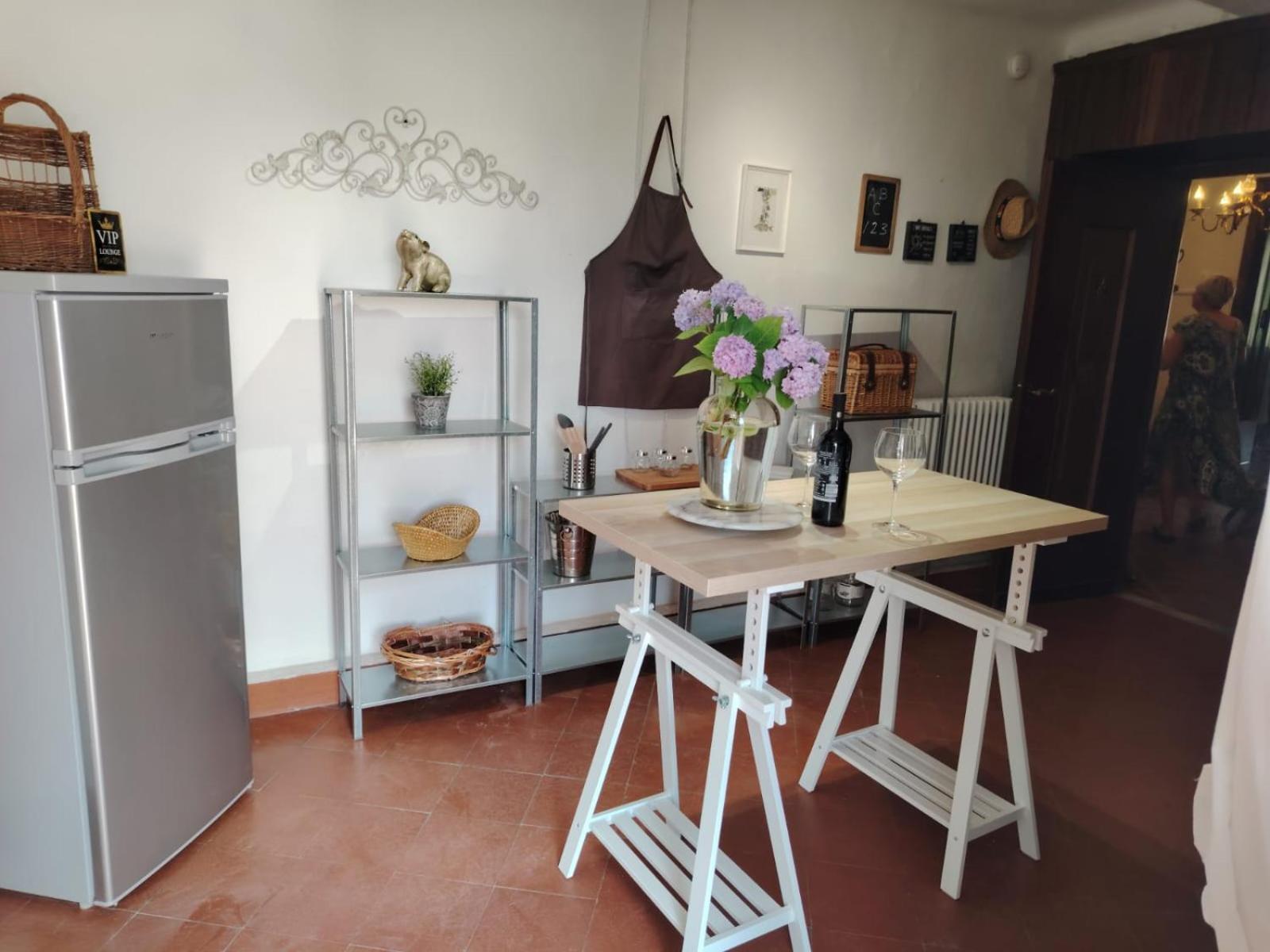 Monti Guesthouse Monti di Licciana Nardi Экстерьер фото